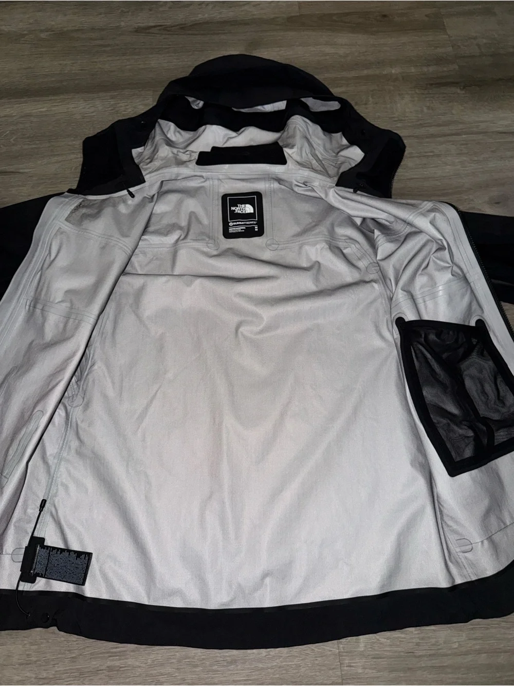 The North Face men’s summit series chamlang futurelight jacket